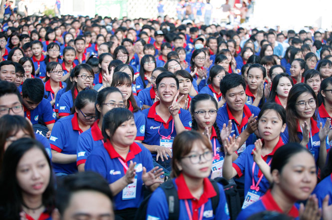 10.000 tình nguyện viên tham gia tiếp sức mùa thi 